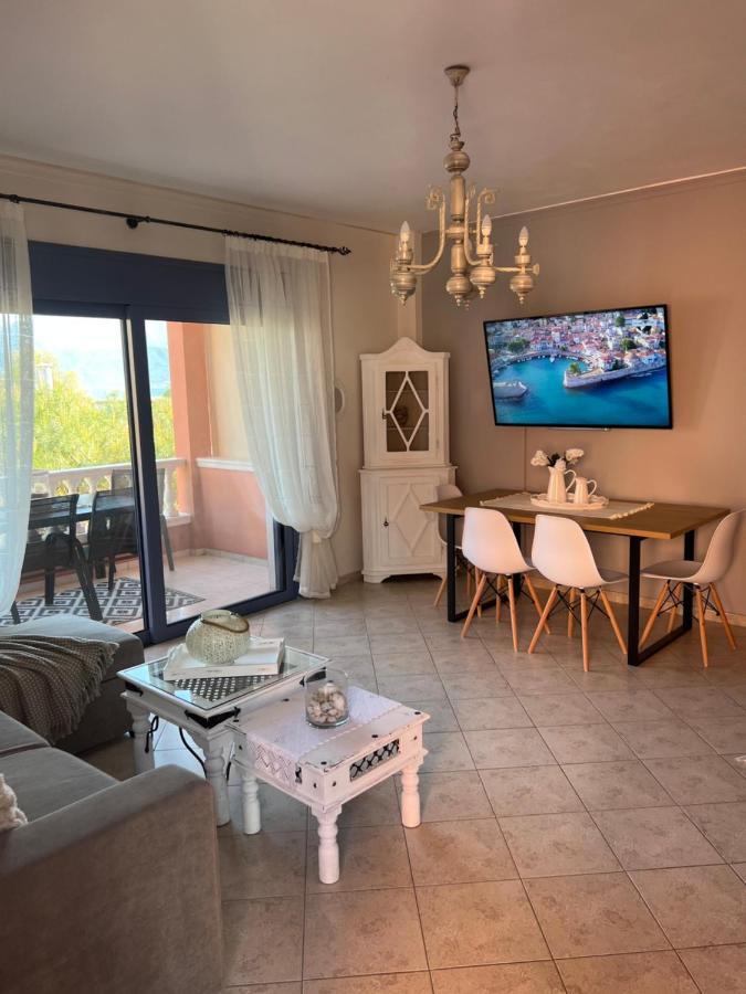 Ostraco Suite 2 Nafpaktos Extérieur photo